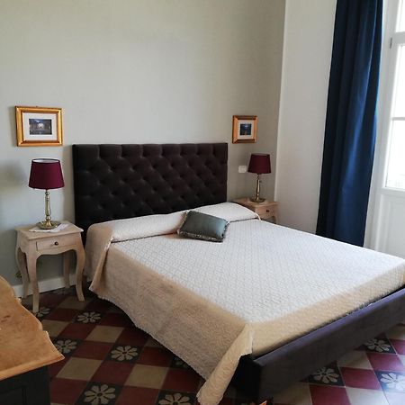 Residenza Ponente Bed & Breakfast Siraküza Dış mekan fotoğraf